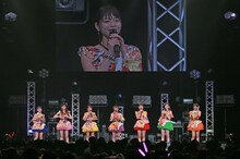 Juice=Juice「Juice=Juice LIVE AROUND 2017 ～World Tour→J=J Day Special～」東京・Zepp DiverCity TOKYO公演の様子。（提供：アップフロント）