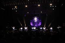 「夜公演ファストパス争奪戦 さくら学院 2017年度 秋学期試験」の様子。