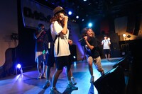 lyrical school（撮影：笹森健一）