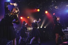 フィロソフィーのダンス「Do The Strand VOL.4」東京・渋谷CLUB QUATTRO公演の様子。（Photo by Genki Arata）