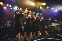 フィロソフィーのダンス「Do The Strand VOL.4」東京・渋谷CLUB QUATTRO公演の様子。（Photo by Genki Arata）