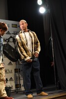 関口メンディー