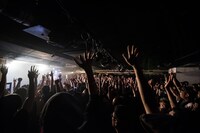 ゆくえしれずつれづれ「子子子脱退LIVE」の様子。（撮影：関上貴也）