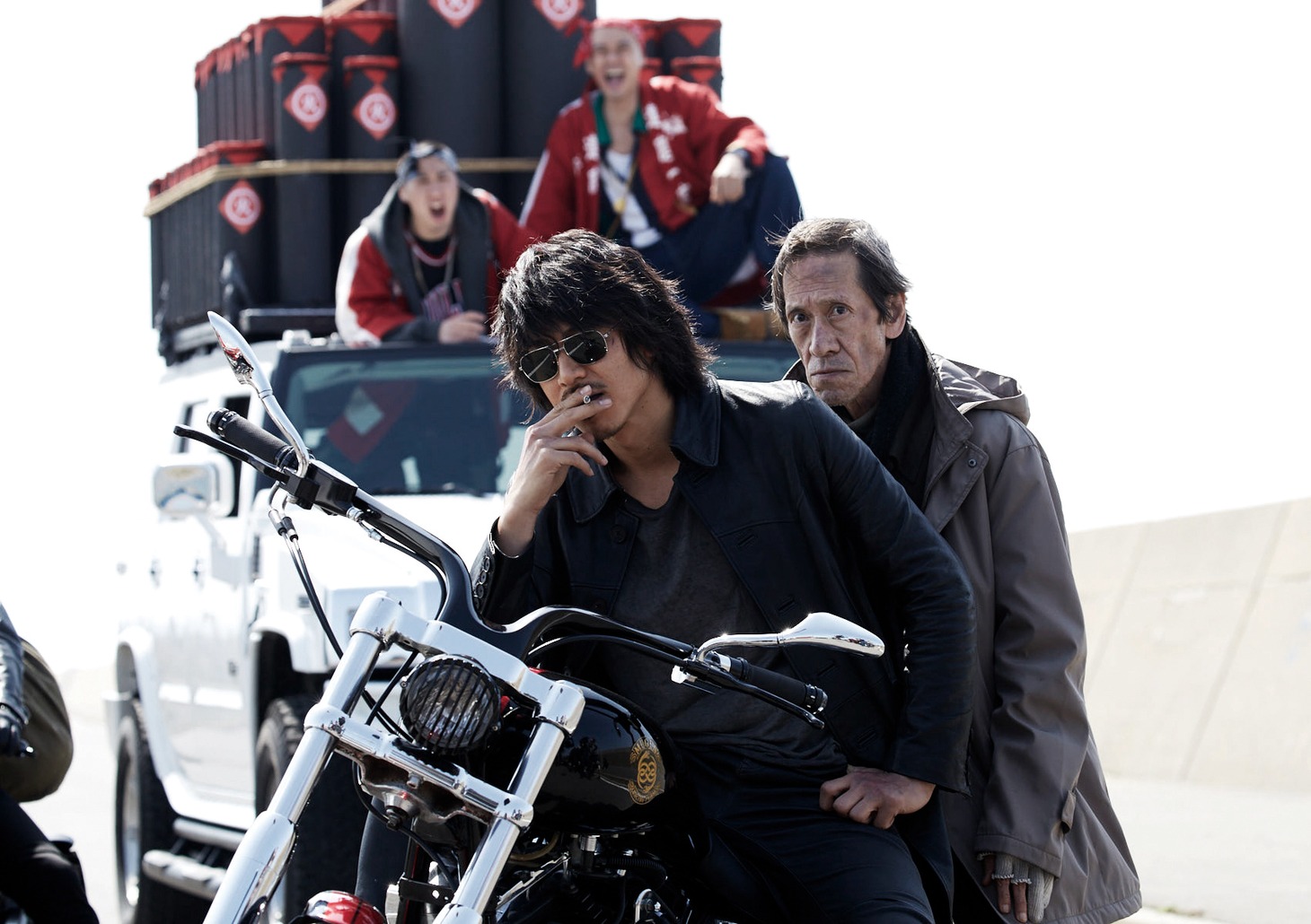 「HiGH&LOW THE MOVIE 3 / FINAL MISSION」のワンシーン。