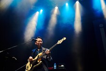 後鳥亮介（B）（撮影：井手康郎）