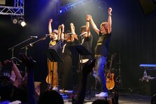 ブリーフ＆トランクス「おまんげつNIGHT～vol.4～」の様子。（撮影：大塩雄太）