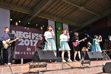 HomecomingsとNegiccoによるコラボレーション。