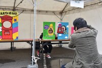 「NEGi FES」を満喫する木暮晋也（左）と田島貴男（右）。