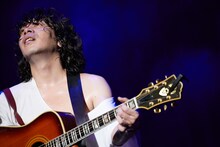 峯田和伸（Vo, G）（撮影：村井香）