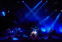 銀杏BOYZの東京・日本武道館単独公演「日本の銀杏好きの集まり」の様子。（撮影：村井香）