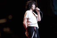 峯田和伸（Vo, G）（撮影：村井香）