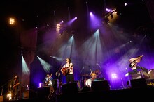 銀杏BOYZの東京・日本武道館単独公演「日本の銀杏好きの集まり」の様子。（撮影：村井香）