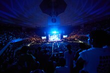 銀杏BOYZの東京・日本武道館単独公演「日本の銀杏好きの集まり」の様子。（撮影：村井香）