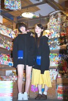 左からアイドルネッサンスの野本ゆめか、南端まいな。