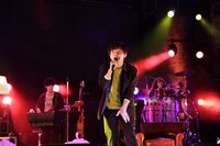 「ぼくのりりっくのぼうよみ 遺失物取扱所」東京・日比谷野外大音楽堂公演の様子。（撮影：平田浩基）