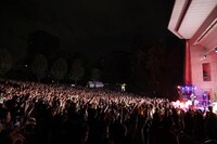 「ぼくのりりっくのぼうよみ 遺失物取扱所」東京・日比谷野外大音楽堂公演の様子。（撮影：平田浩基）