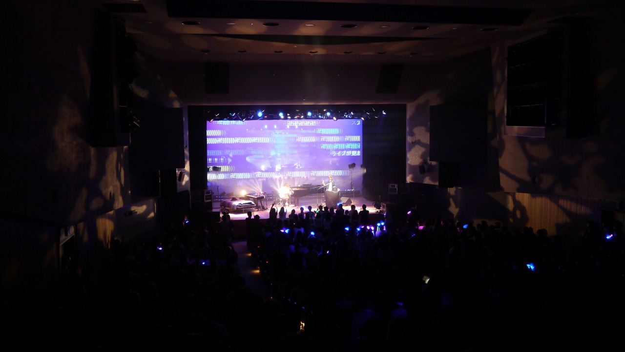 「marasy piano live tour 2017」北海道公演でのmaras kによるライブの模様。