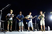 「TUBE LIVE AROUND SPECIAL 2017 sunny day」の様子。