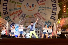 「TUBE LIVE AROUND SPECIAL 2017 sunny day」の様子。