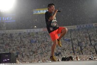 「TUBE LIVE AROUND SPECIAL 2017 sunny day」の様子。