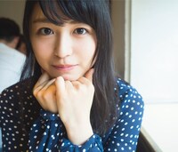 長濱ねる（欅坂46）1st写真集「ここから」より。（撮影：細居幸次郎）