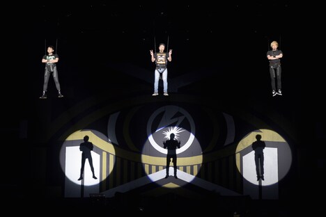 10-FEET（撮影：半田安政[Showcase]）