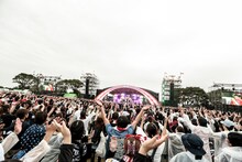 C&K「鹿屋市 presents C&Kの『紅白出場』特別祈願ライブ！～ 地元です。地元じゃなくても、地元です。KEENの本当の地元でワンマンです。in 鹿屋 霧島ヶ丘公園 ～」の様子。（Photo by Yosuke Torii / Terumi Fukano）