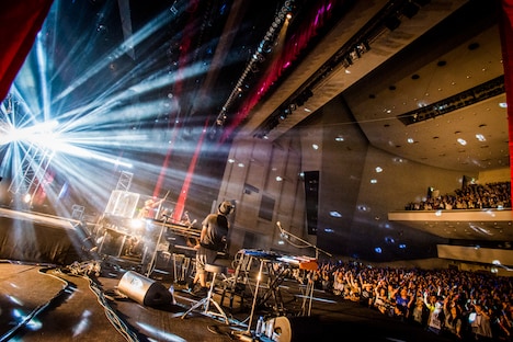 H ZETTRIO「H ZETTRIO IN TOKYO ~秋の大感謝祭~」の様子。(Photo by Hiroki Nishioka)