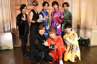 BREAKERZと超特急。