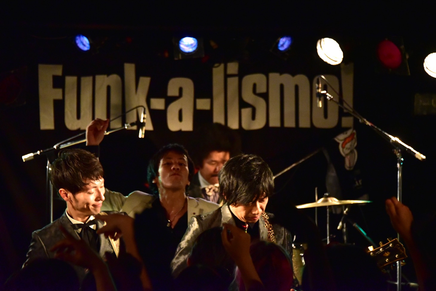 「SCOOBIE DO TOUR『Funk-a-lismo! vol.11』」千葉LOOK公演の様子。