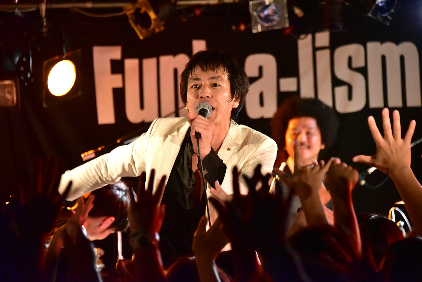 「SCOOBIE DO TOUR『Funk-a-lismo! vol.11』」初日の千葉・千葉LOOK公演の様子。