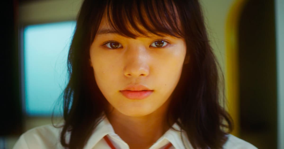 rebecca_mv_05.jpg?impolicy= 