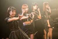 DEAR KISS「DEAREST DREAM 2nd tour」福岡・BEAT STATION公演の様子。（撮影：古川朋久）