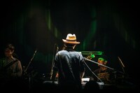 DC/PRGのライブの様子。（Photo by Ray Otabe）