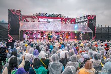 超特急のライブの様子。