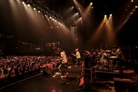 never young beach 3rd album「A GOOD TIME」TOUR 東京・赤坂BLITZ公演の様子。（Photo by Yosuke Torii）