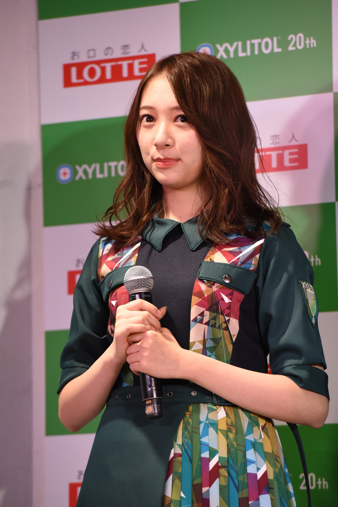 佐藤詩織