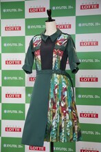 佐藤詩織がデザインしたオリジナル衣装。