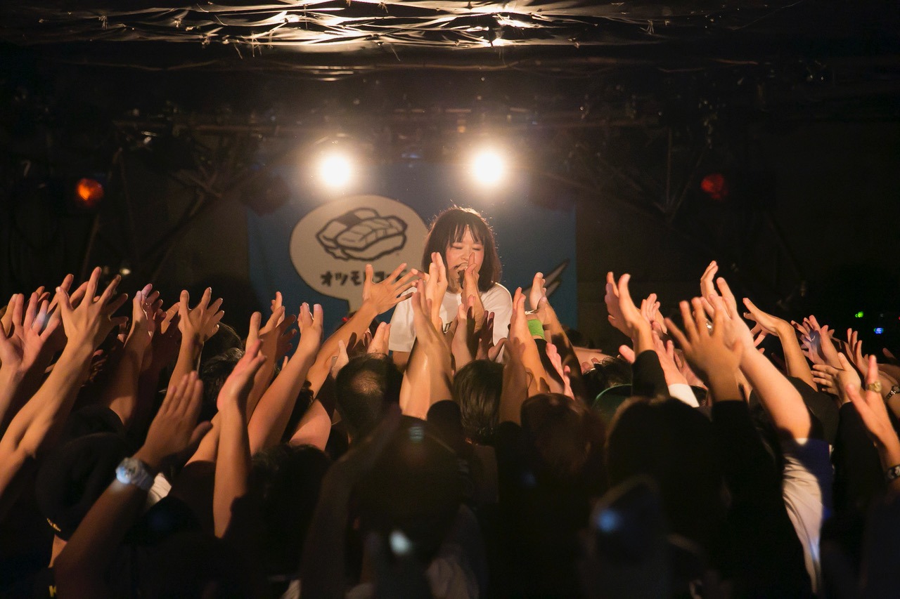 ヒラノノゾミ（BILLIE IDLE）（写真提供：オツモレコード）