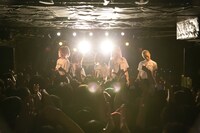 「オツモレコード presents BILLIE IDOL」の様子。（写真提供：オツモレコード）