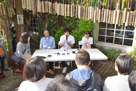 記者会見の様子。 (c)『あの頃、君を追いかけた』フィルムパートナーズ