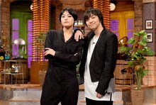 左から菅原小春、三浦大知。(c)テレビ朝日
