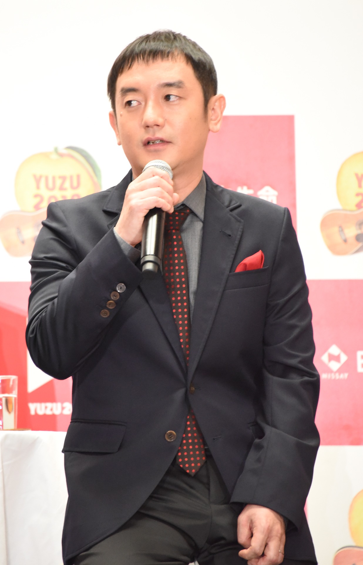 岩沢厚治