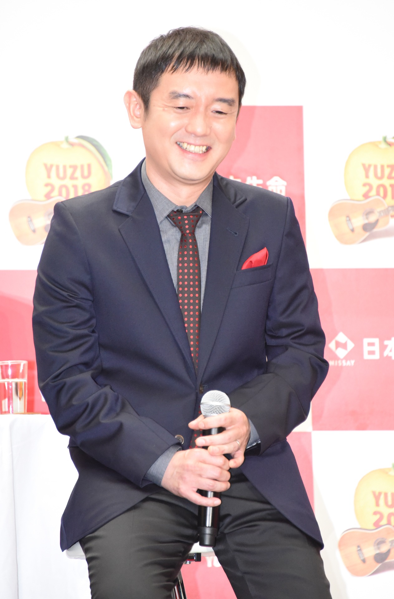 岩沢厚治