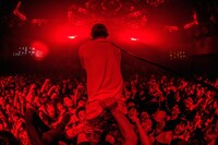 SHADOWS（Photo by Takashi "TAKA” Konuma）