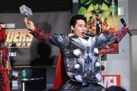 地上に着地したユースケ。