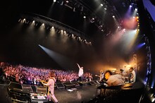 LACCO TOWER「遥なる軌跡～遥なるフィナーレ～」の様子。（Photo by Masanori Fujikawa）