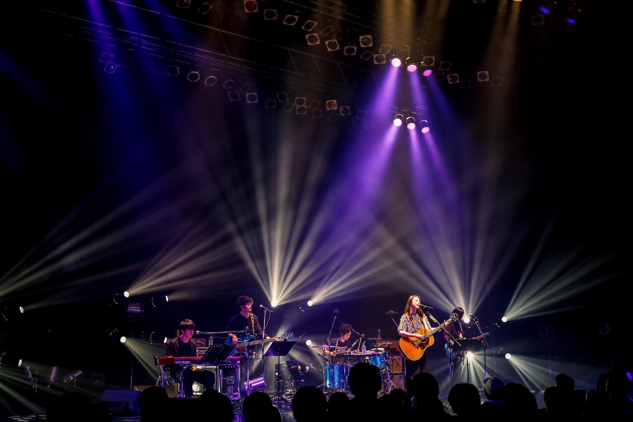 昨日10月29日に大阪・Zepp Nambaで実施された「「ライブハウスツアー2017-2018」」初日公演の様子。（撮影：日吉"JP"純平）