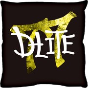 B賞のミニクッション。