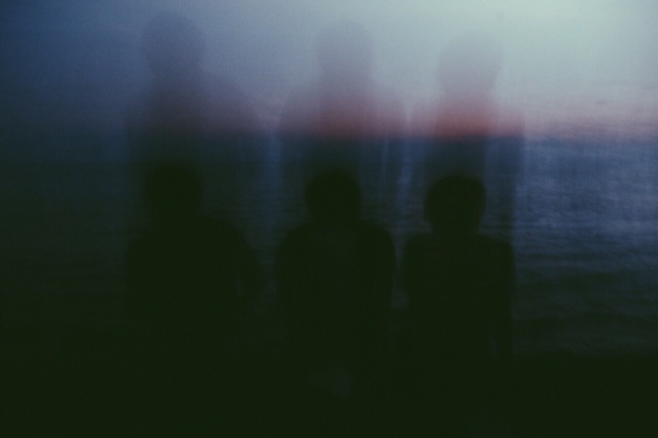 今年で結成10周年、世界的なバンドの約5年半ぶり「NEW」アルバム